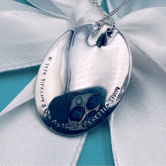 RARE 1979 Tiffany & Co Ag 1000 Silver LIBRA Zodiac Necklace with PACKAGING - Picture 6 of 9